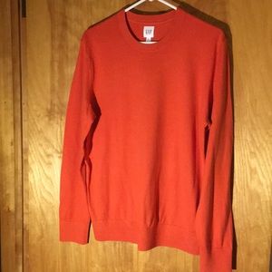 Gap sweater